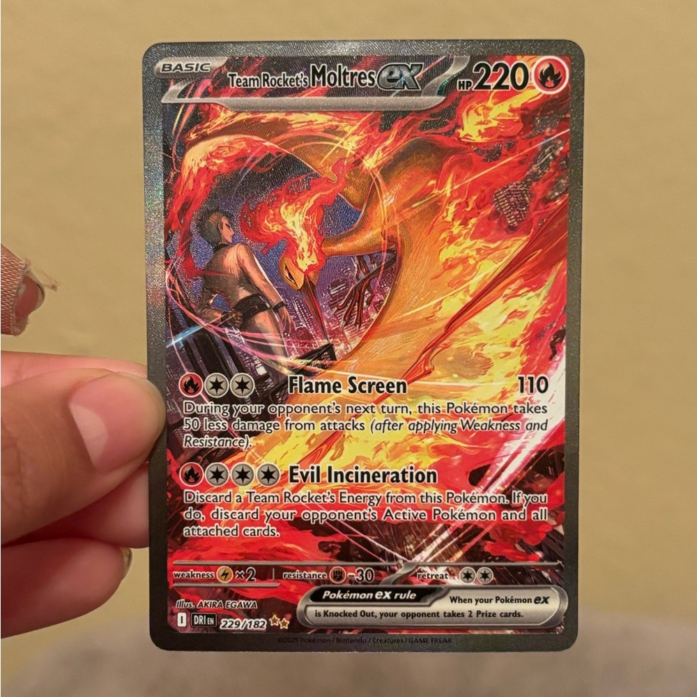 Team Rocket's Moltres EX SIR
